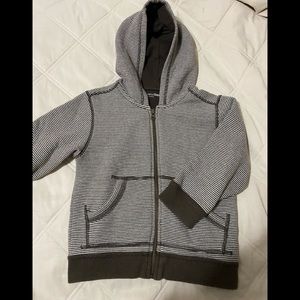 GAP Kids Sweater- Size 4T